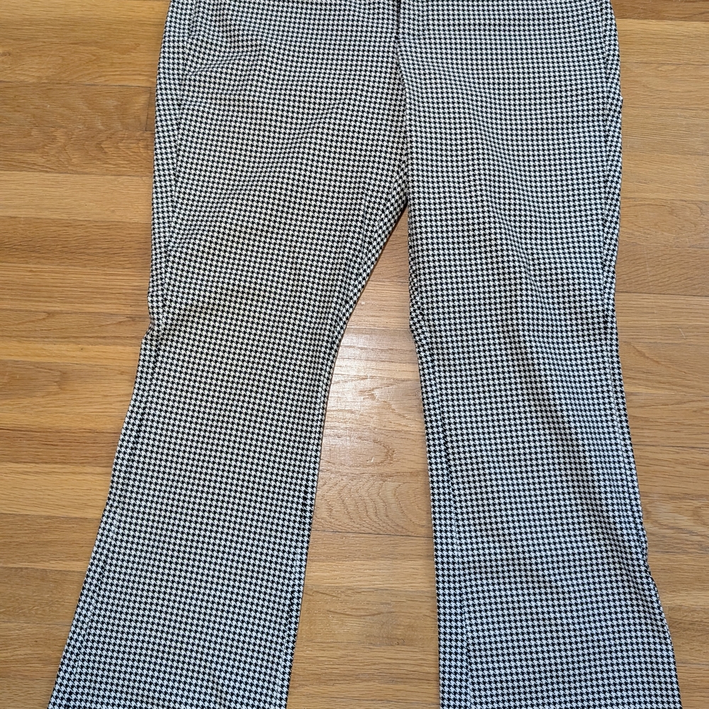Studio Black and White Trousers Timeless Checkered Design